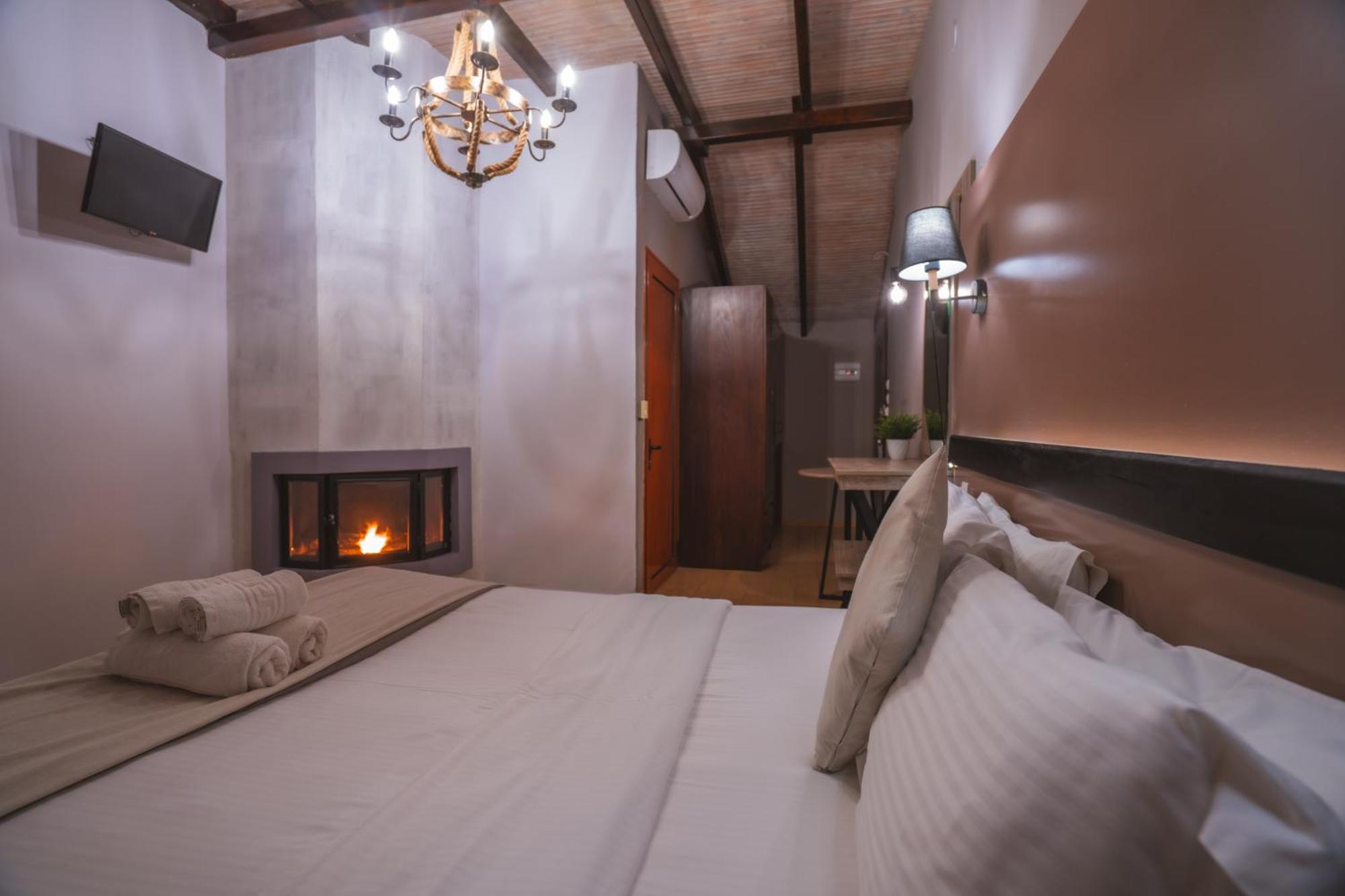 Alkyonis Hotel & Spa Káto Loutrákion Chambre photo